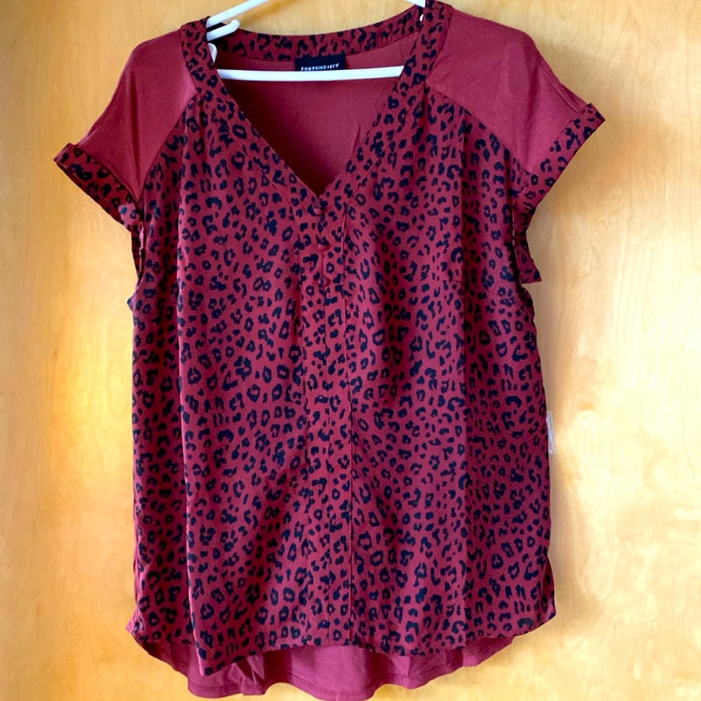 Animal print L shirt